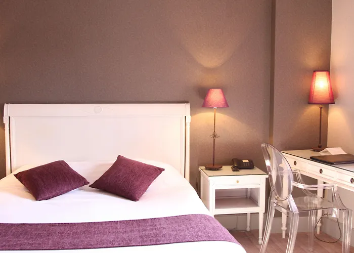 Hostellerie Du Chapeau Rouge